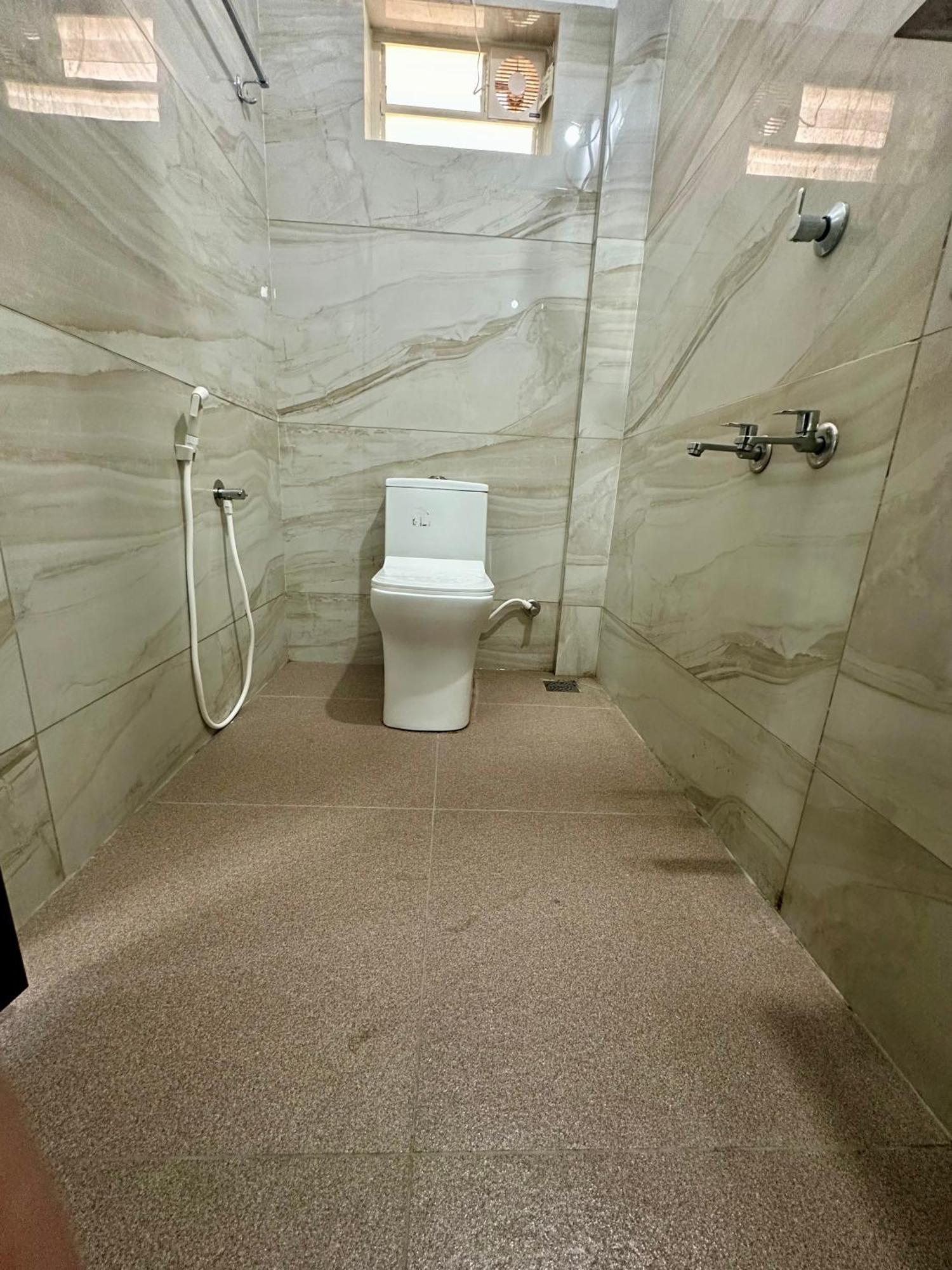 فندق M M Residency Kochi المظهر الخارجي الصورة