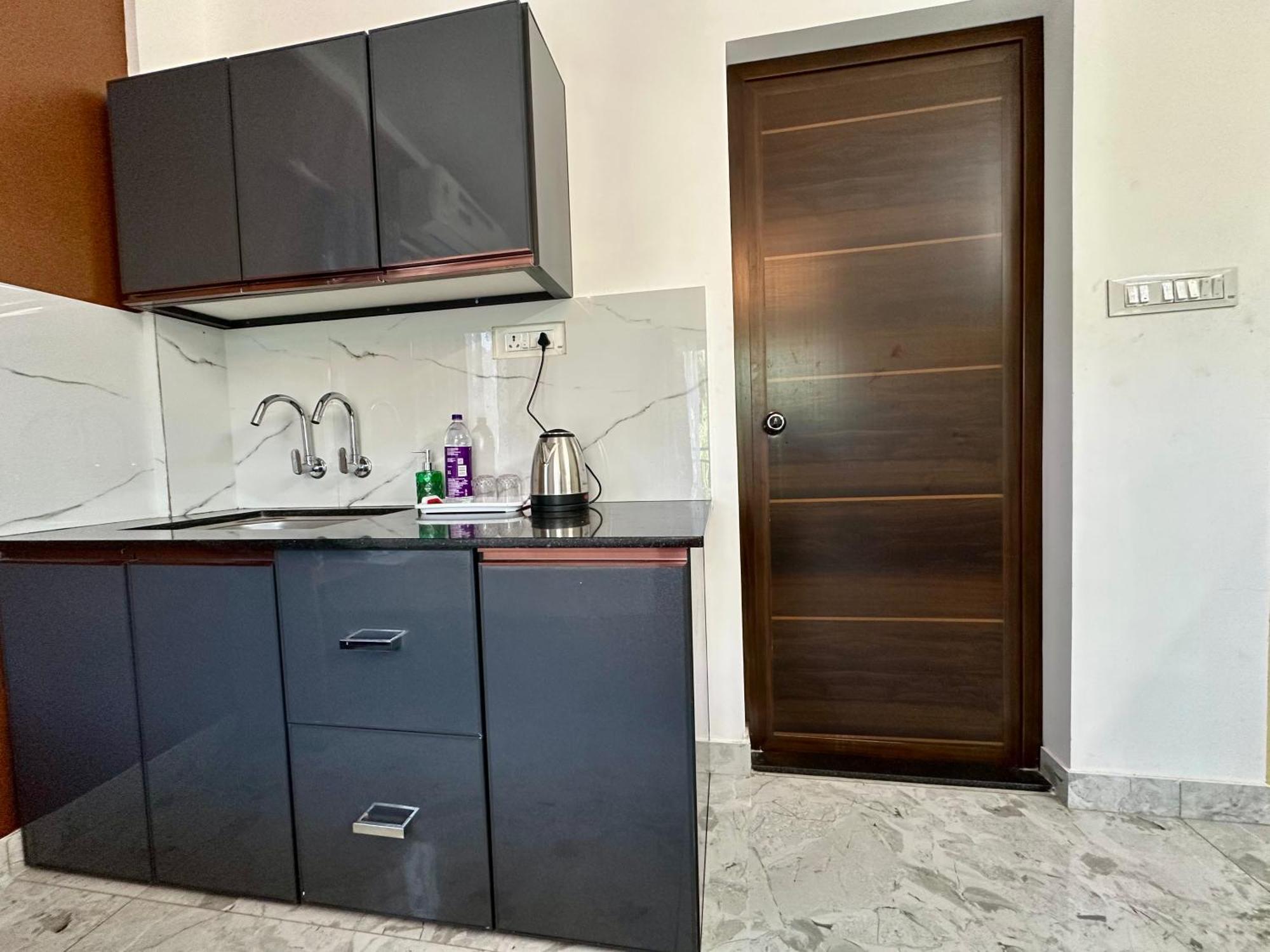 فندق M M Residency Kochi المظهر الخارجي الصورة